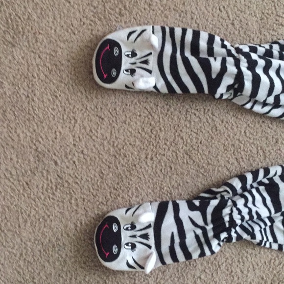 Pajama - Picture 2 of 5